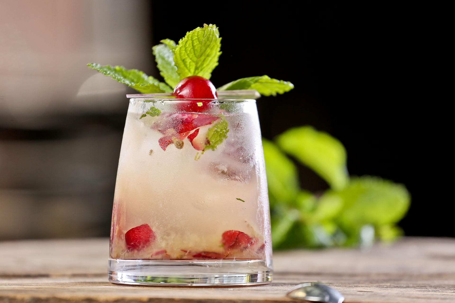 CAIPIROSKA VODKA SMIRNOFF