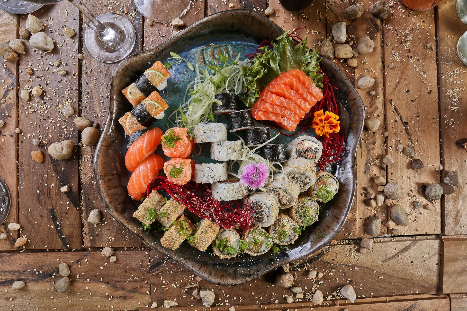 COMBINADO SAKE (32 PEÇAS)