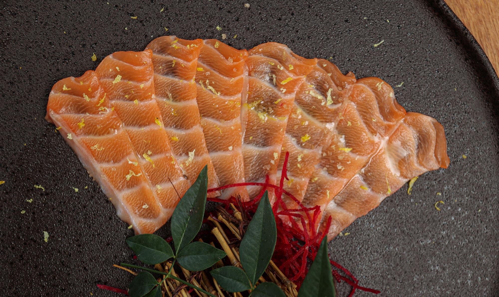 BARRIGA SALMÃO TRUFADO (8 UNIDADES)