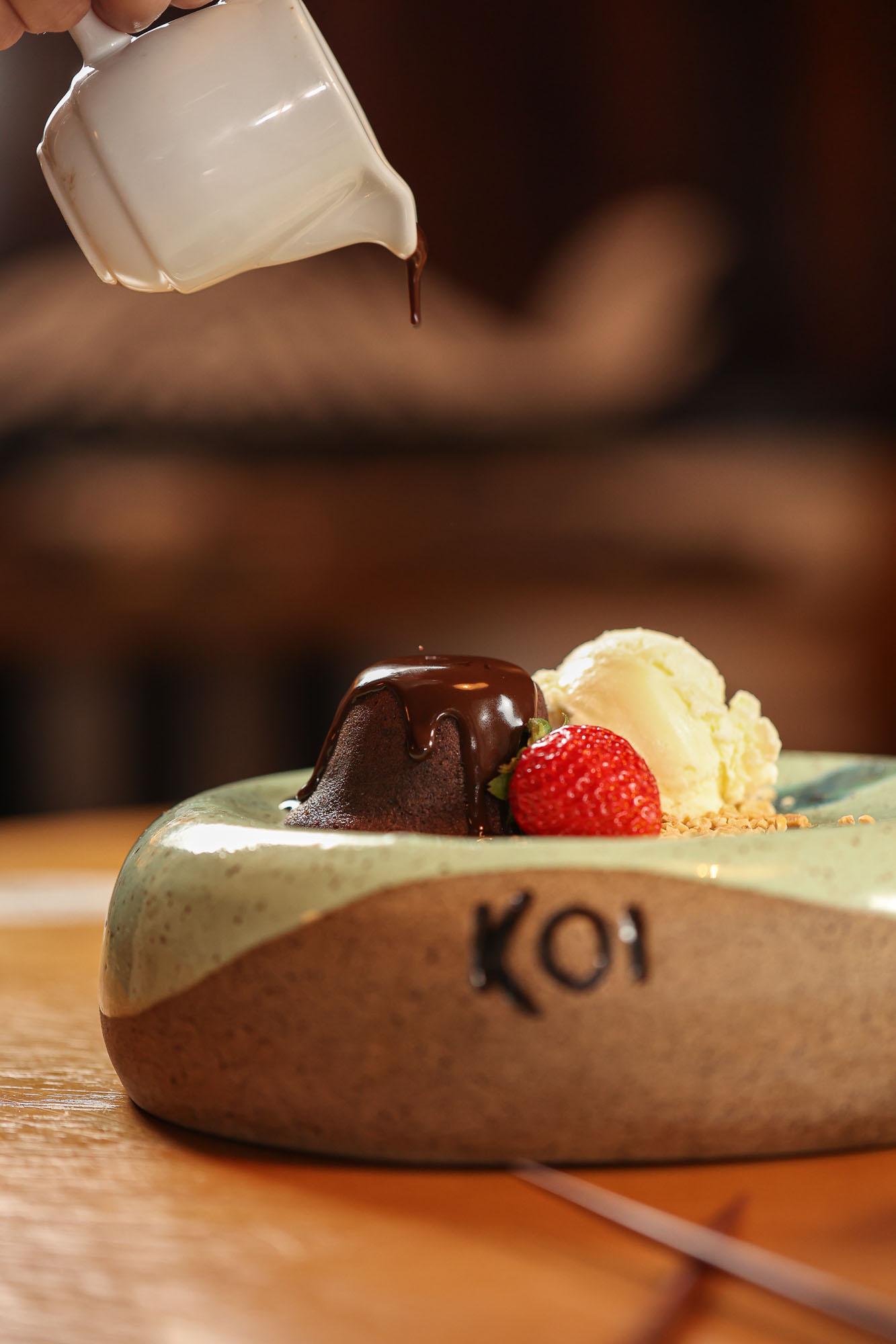 PETIT GATEAU